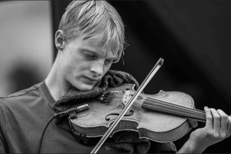 Morgan Marshall playing violin